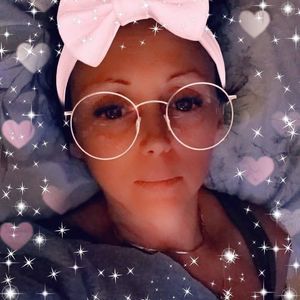 Meet your Posher, Holly